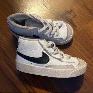 Toddler Nike blazers